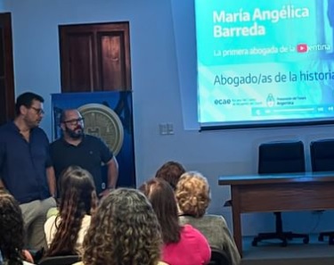 Concurrido cierre de actividades por el Mes de la Mujer