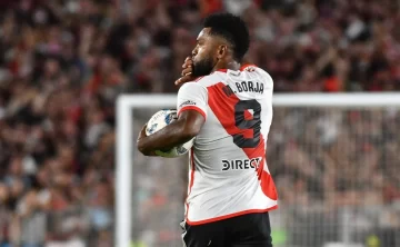 Con un doblete de Borja, River se lo dio vuelta a Rosario Central y se metió entre los cuatro primeros