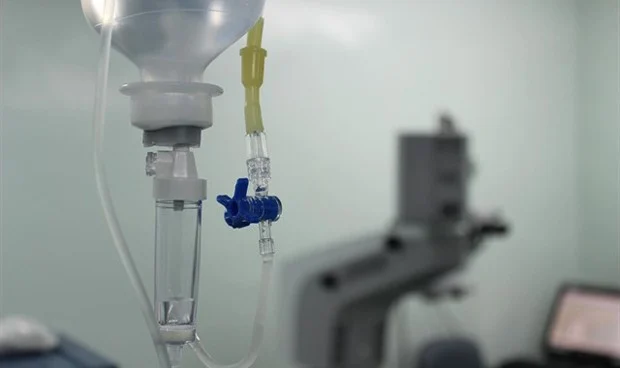 Médico fue condenado a dos años y diez meses de prisión condicional y ocho de inhabilitación