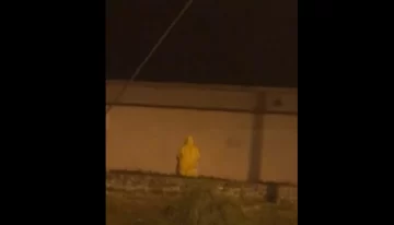 Filmaron a un “fantasma” caminando en Olavarría en plena madrugada