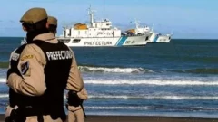 Intensifican por aire, mar y tierra el operativo para hallar a los dos kayakistas desaparecidos