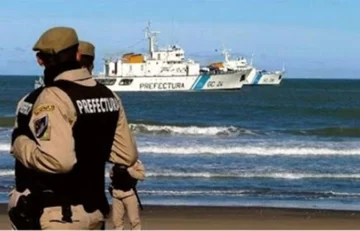 Le robaron un bolso en la zona de la escollera