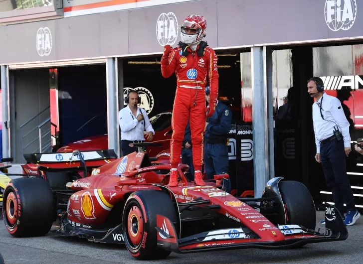 Leclerc acaba con la racha récord de Verstappen y se queda con la pole del Gran Premio de Mónaco