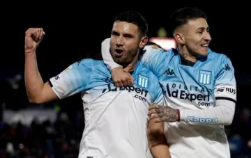 Racing se aprovechó de Tigre, goleó en Victoria y lidera en la Liga