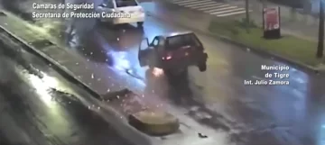 Casi termina en tragedia: manejaba borracho y chocó contra un cantero