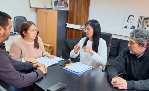 Andrea Cáceres suma reuniones y Gestiones en el Organismo de Niñez y Adolescencia