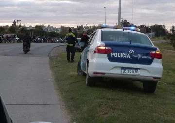 Juntada de motos en la Jesuita Cardiel: agredieron a dos inspectores
