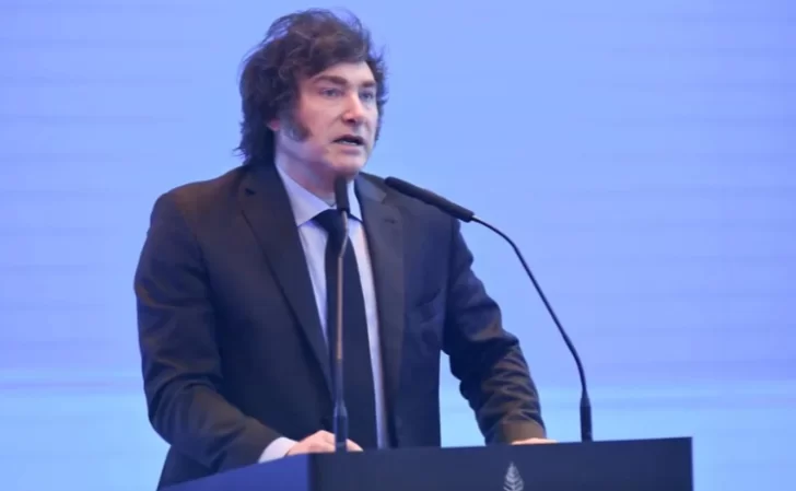 Javier Milei le dijo no a la Feria del Libro y los acusó de “kirchneristas”