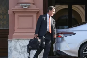 Se va Nicolás Posse, asume Guillermo Franco como jefe de Gabinete