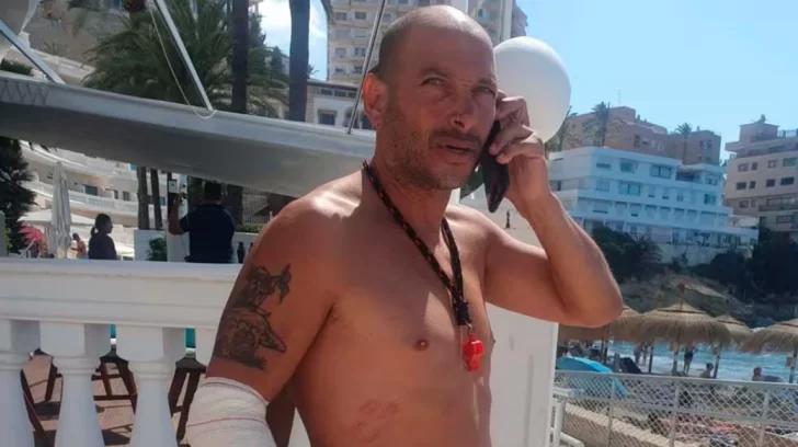 Llegó a los medios nacionales la historia del guardavidas necochense que es héroe en España