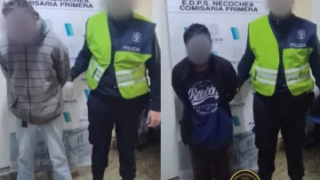 La policía difundió los videos de los allanamientos donde cayeron dos asaltantes