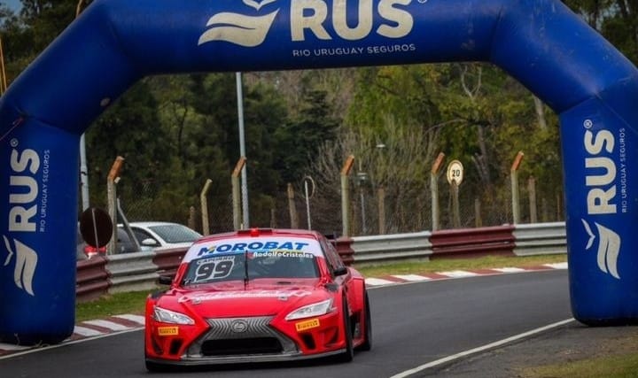 Top Race: Capurro fue 11º y Matías Rossi se quedó con el triunfo