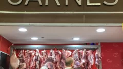 Menos carne en la mesa: el consumo por habitante cayó casi 5 kilos en un año