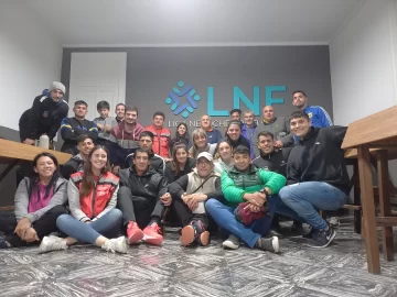Cruz Roja capacitó en RCP a árbitros de la Liga Necochea de Fútbol