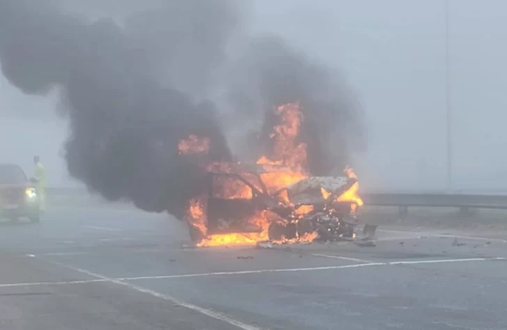 Un banco de niebla provocó un triple choque en la Ruta 2: hay 4 heridos