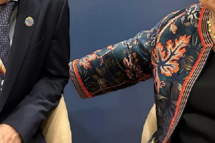 El llamativo detalle de la foto de Georgieva y Caputo que difundió el FMI