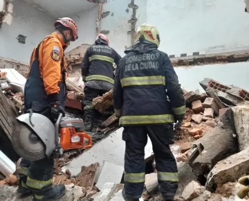 Derrumbe en una obra: rescataron a un obrero luego de estar casi tres horas atrapado