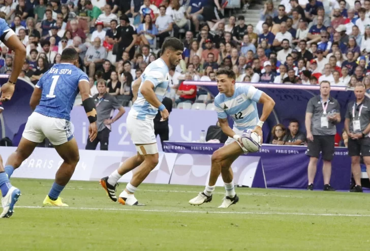 Los Pumas 7s le ganaron a Samoa y clasificaron a los cuartos de final en los Juegos Olímpicos de Paris 2024