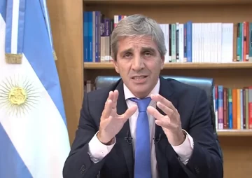 Caputo confirmó que desde septiembre baja 10 puntos el impuesto PAÍS