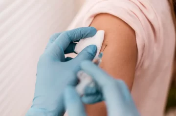 Se extiende hasta fin de agosto la vacunación contra la bronquiolitis