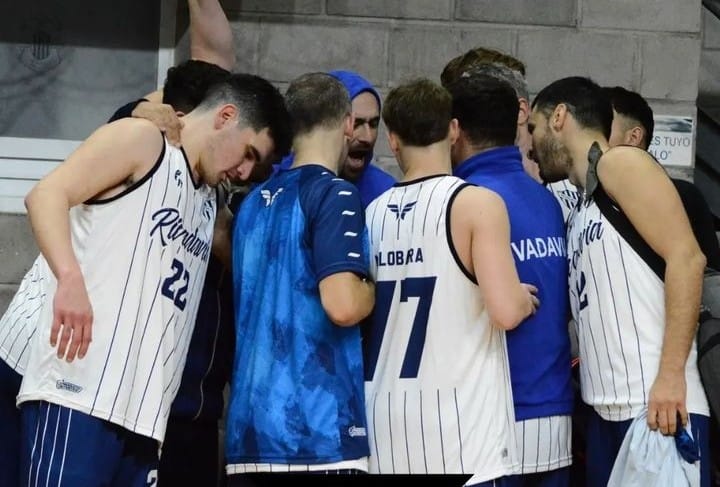 Arriba Decano: Rivadavia eliminó a Unión y es semifinalista en el torneo marplatense