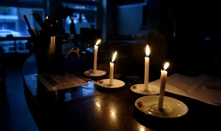 Hay varios sectores de nuestra ciudad sin luz