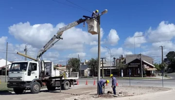 Implementan un plan de recambio y mantenimiento del alumbrado público