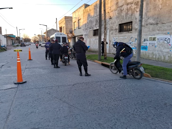 Motociclista se dio a la fuga y le secuestraron el rodado