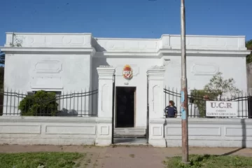 Radicales de Quequén apoyan a López y Elsa Llenderrosas