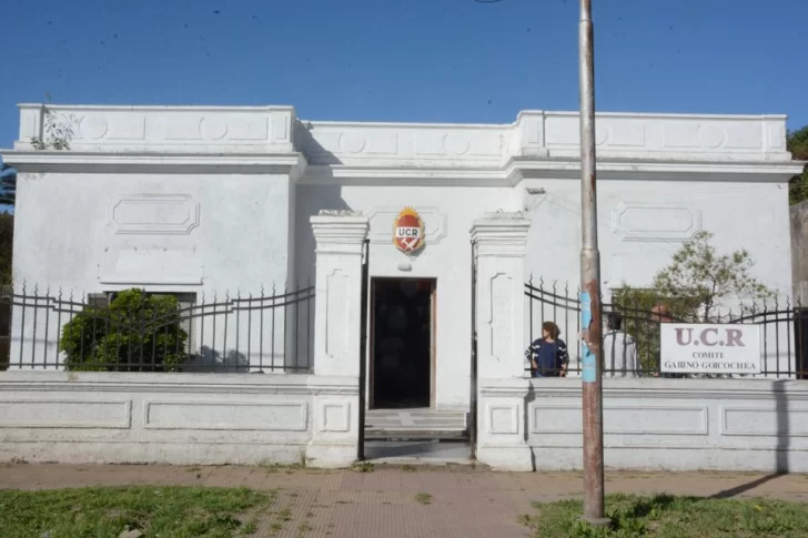 Radicales de Quequén apoyan a López y Elsa Llenderrosas