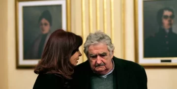 Pepe Mujica duro con Cristina Kirchner: “Ahí está la vieja. Cómo les cuesta largar el pastel”