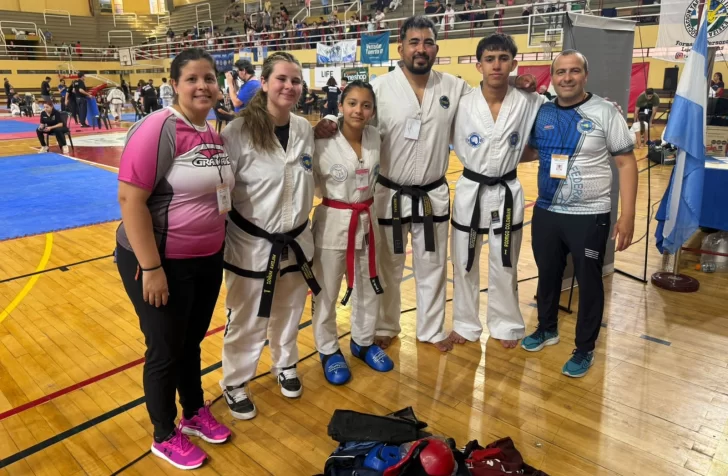 Walkiria Godoy Caballero cerró el año de manera invicta en Combate