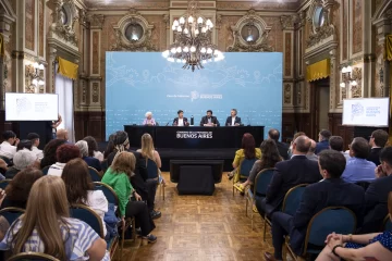 Kicillof encabezó el acto por el Día Internacional de los Derechos Humanos