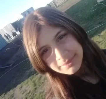 Buscán a una adolescente