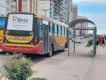 Modificaron el recorrido de algunas líneas de colectivos para mañana