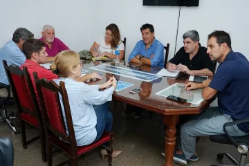 Trabajan en al regulación de las obras de construcción en el distrito