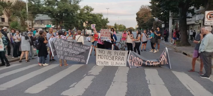 485757968_10236085794501357_4792260583701124078_n-728x328