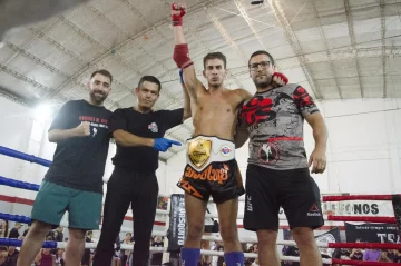El necochense Malco Álvarez retuvo el título de campeón de Muay Thai