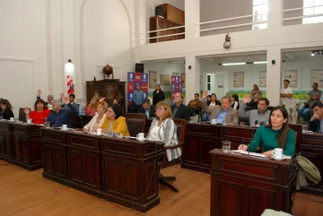 Varios intensos debates en el final de la sesión: ¿De qué discutieron?