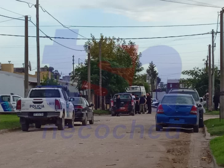 Una pareja de policías fue hallada muerta en una vivienda de 104 Bis