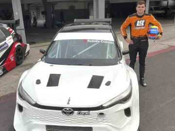 Los Pernía hicieron el 1-2 en la clasificación del TC 2000 y Capurro fue 7°