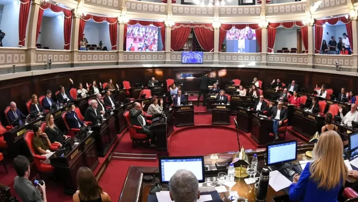 El Senado bonaerense le aprobó a Kicillof su proyecto para suspender las PASO