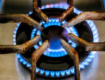 Riesgo para los vecinos: hay medidores de gas adulterados y conexiones clandestinas en Necochea