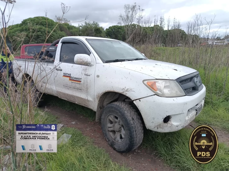 Hallaron camioneta que había sido robada