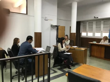 Solicitan 32 años de prisión para exconcejal de Lobería acusado de abusar de menores