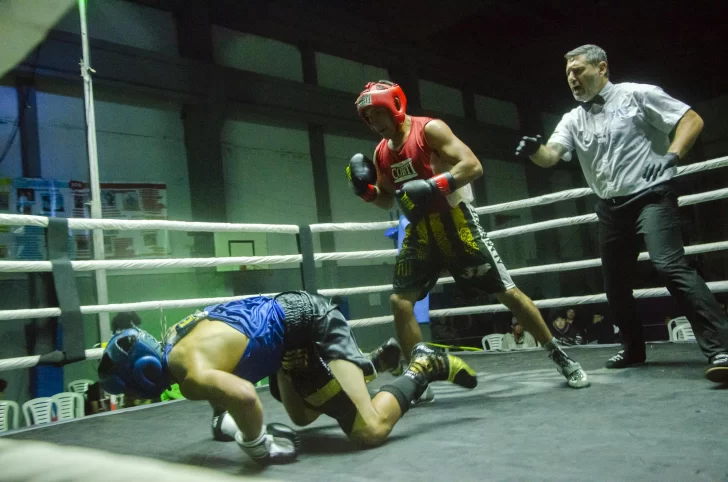 El festival de boxeo fiscalizado por la FAB tuvo cuatro campeones necochenses
