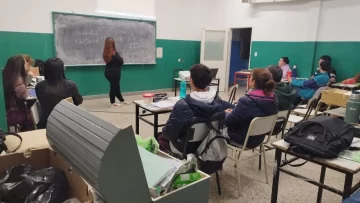Se replican las charlas sobre concientización ambiental en los colegios del distrito