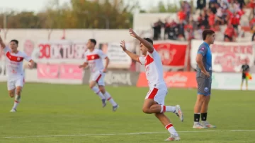 Los goleadores necochenses a pleno en el Federal: marcaron Cérica y Caraballo