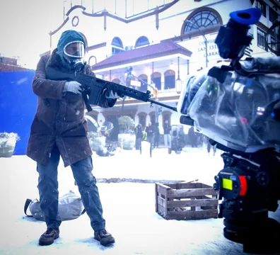 “Sal, espuma celulosa y gel de pañal de bebé”: un detallado detrás de escena de El Eternauta