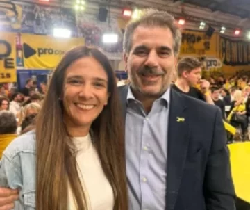Vallota en el cierre de campaña del PRO junto a Macri y a Ritondo